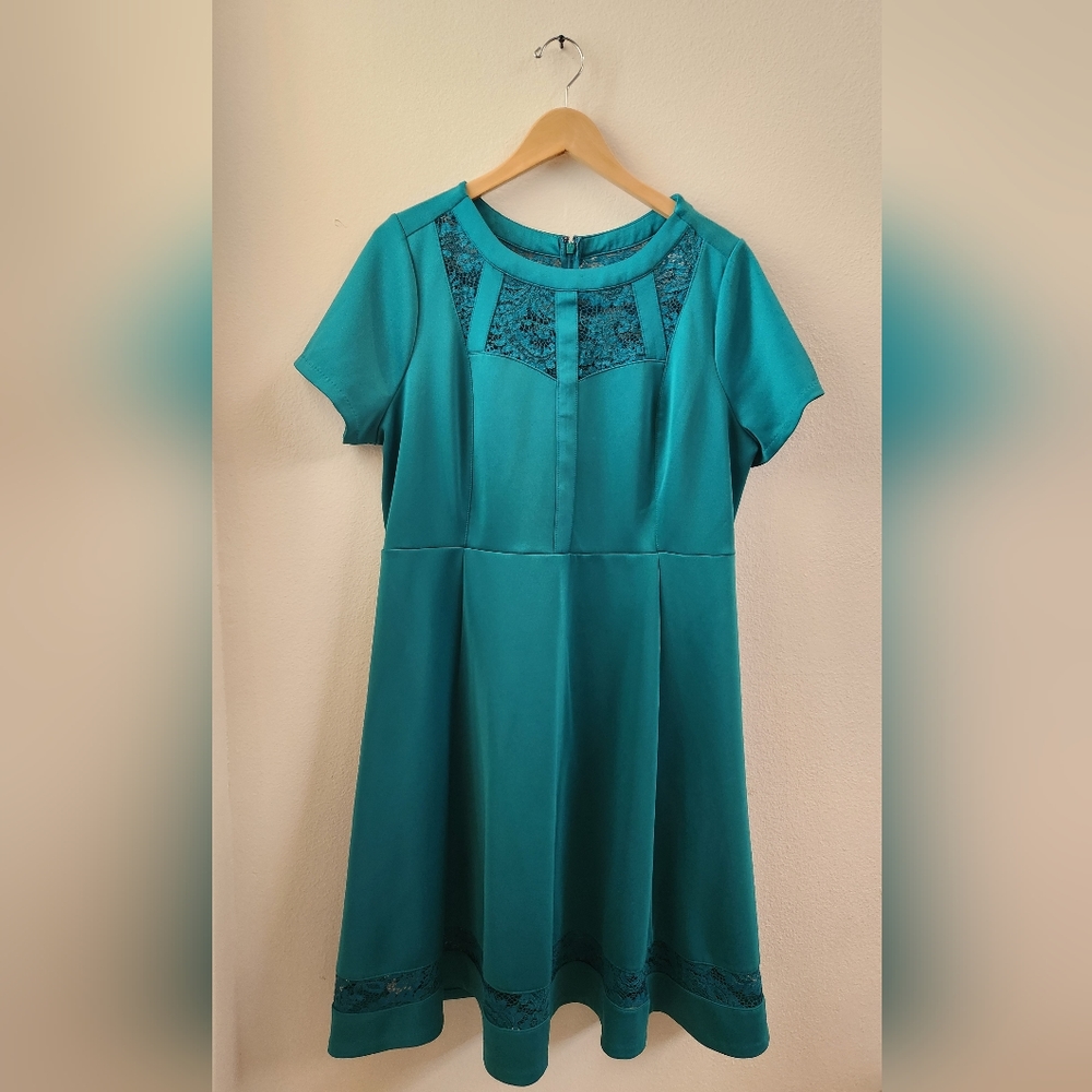 Lane Bryant Plus Size Teal Scuba‎ Lace Fit & Flare Dress Size 18/20 1X XXL